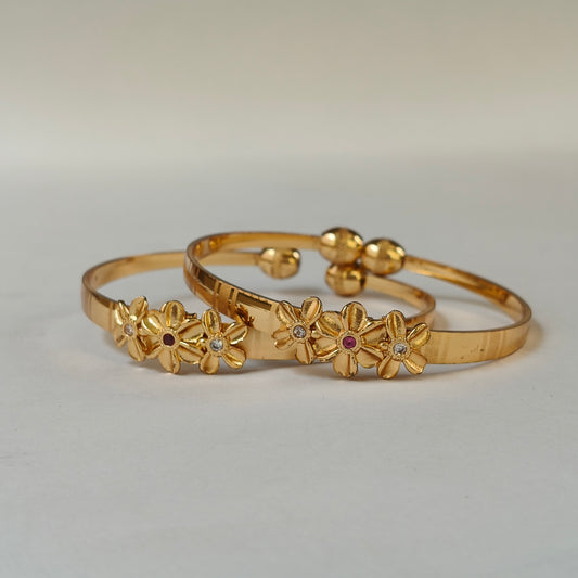 Gold Toned Triple Floral Openable Kadas