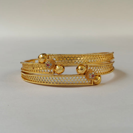 Gilded Mesh Intricate Gold Kada