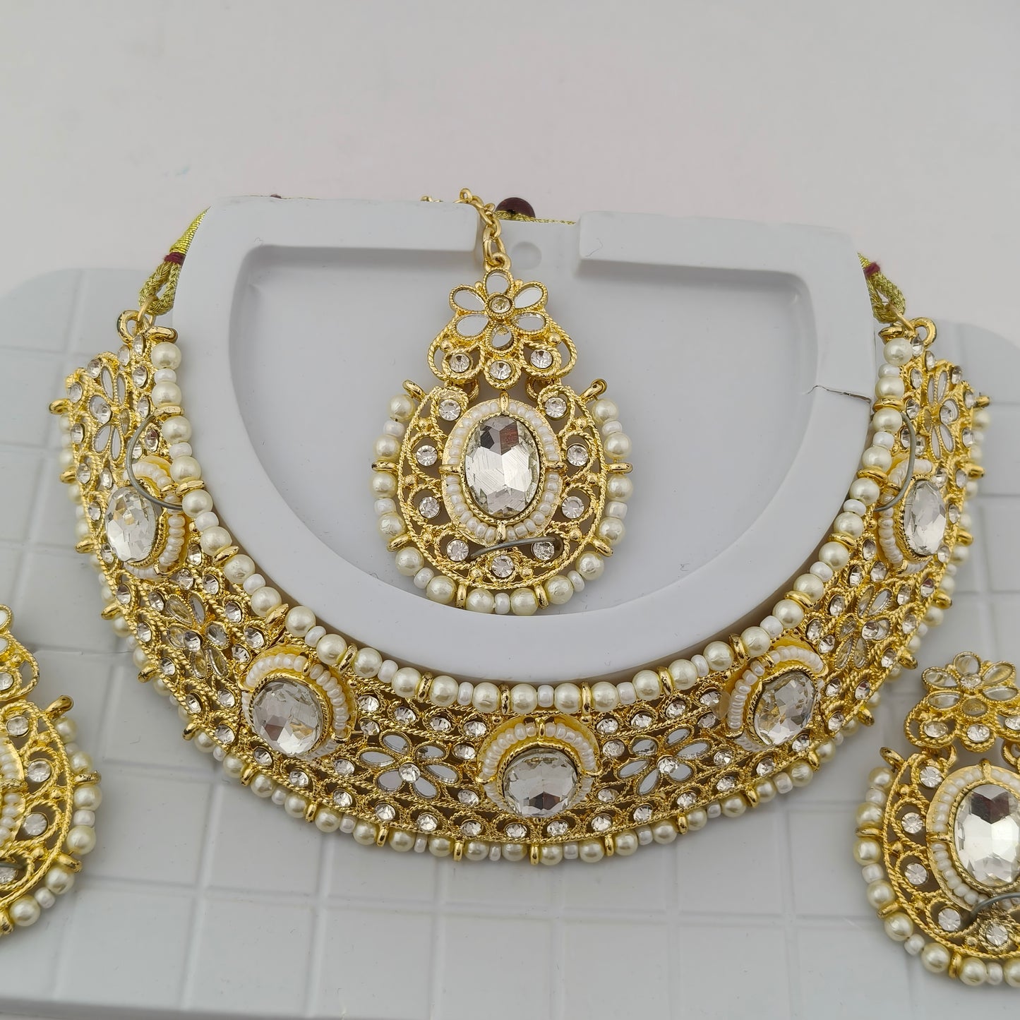 Elegant Choker Necklace Festive Set - White, Pearl, Gold Color