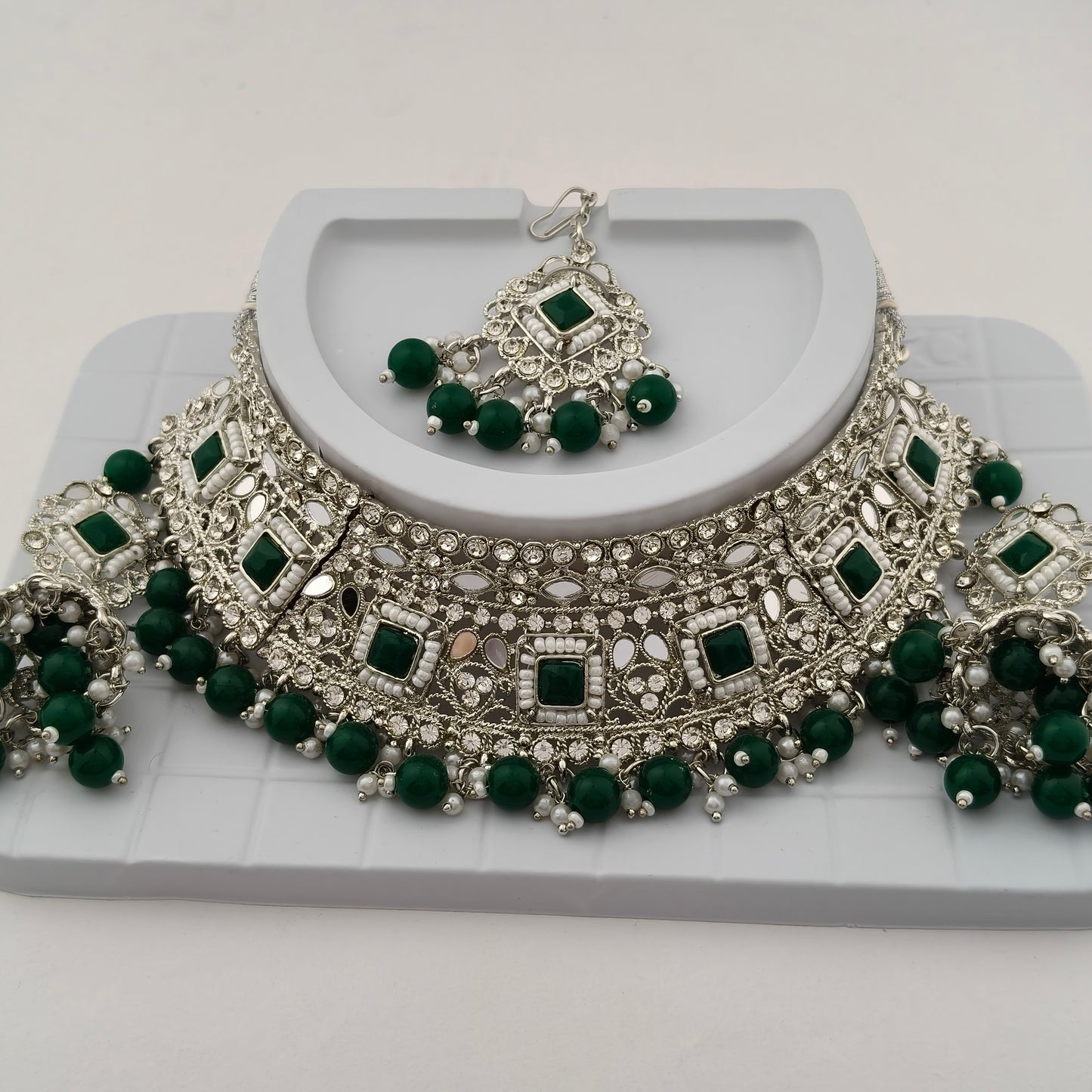 Elegant Choker Necklace Festive Set - Green color, Silver Plated