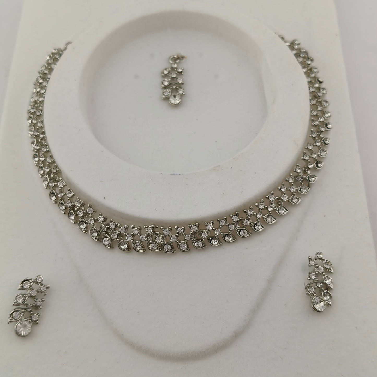 Elegant Short Necklace Set with Earrings & Maang Tika - White, Silver color