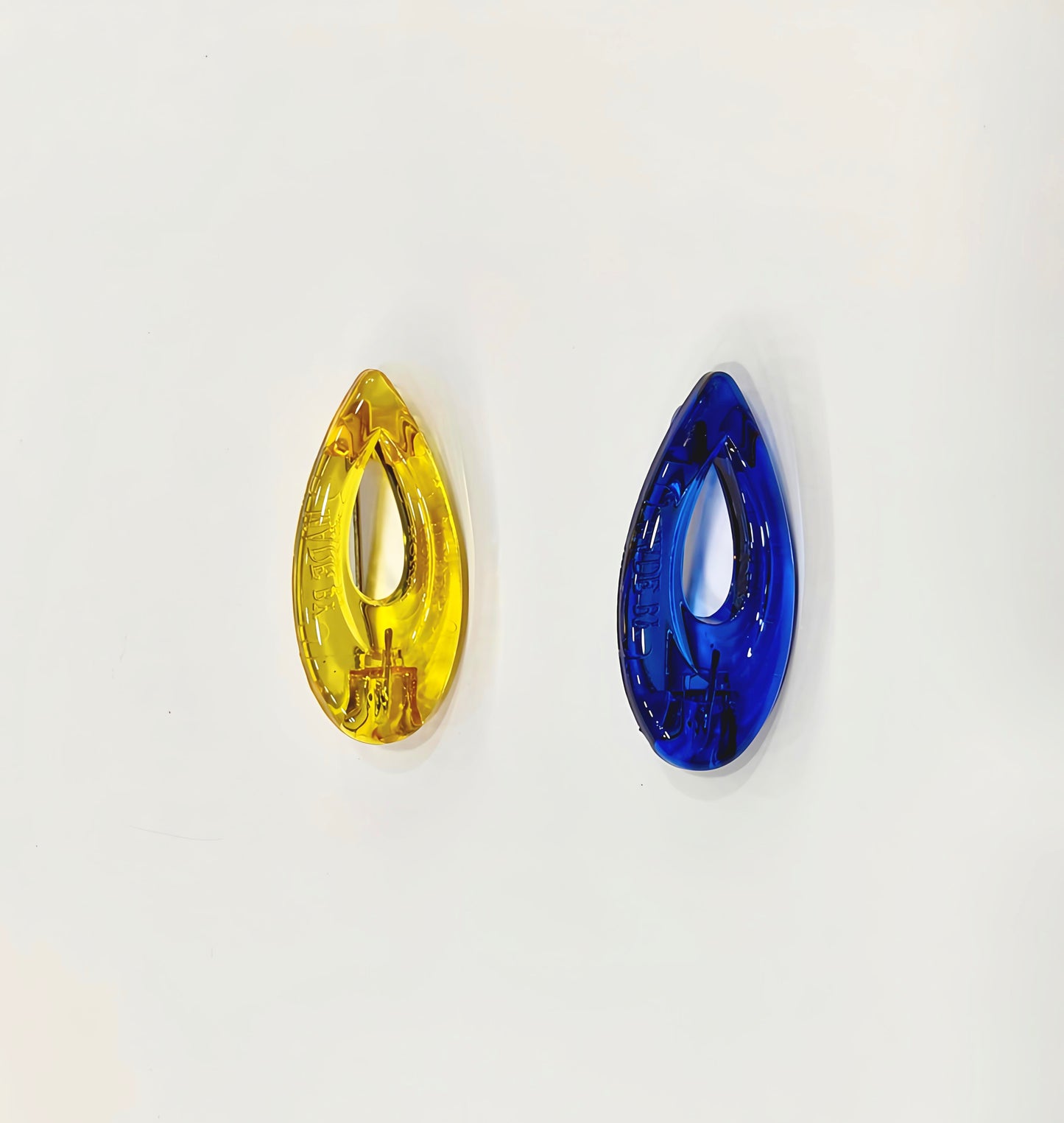 Saree Pin Pack of 6pcs. Transparent Colors.