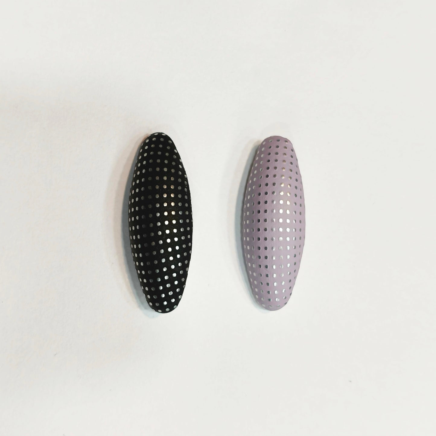 Saree Pin Pack of 6pcs. Textured pattern.