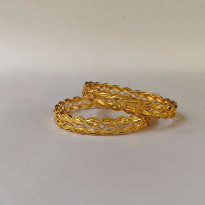 Gold Interwoven Lattice Filigree Bangles