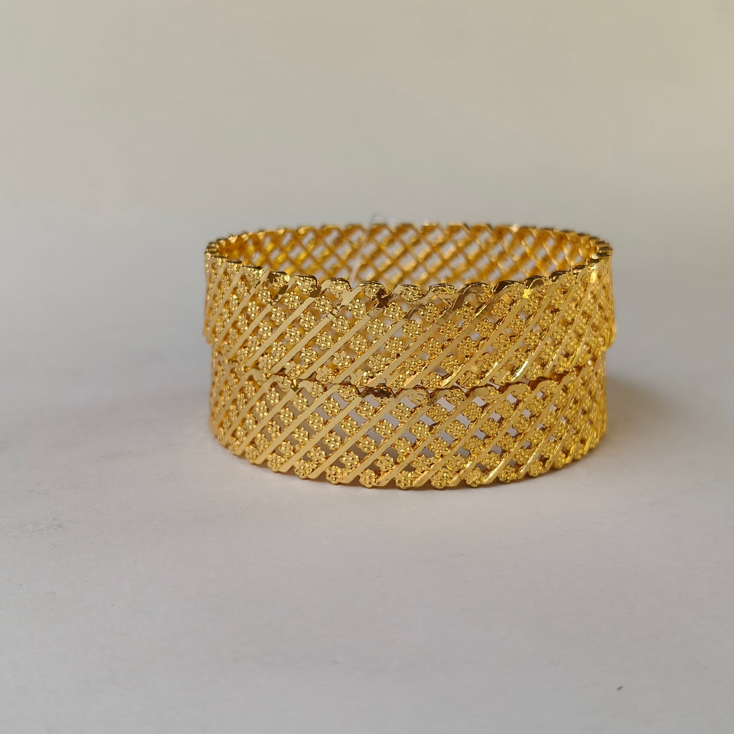 Geometric Intertwined Gold Textured Bangles - 6 Flowered