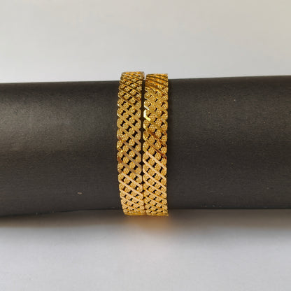 Geometric Intertwined Gold Textured Bangles - 4 Flowered