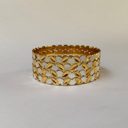 Dual-Tone Ornate Scalloped Bangles
