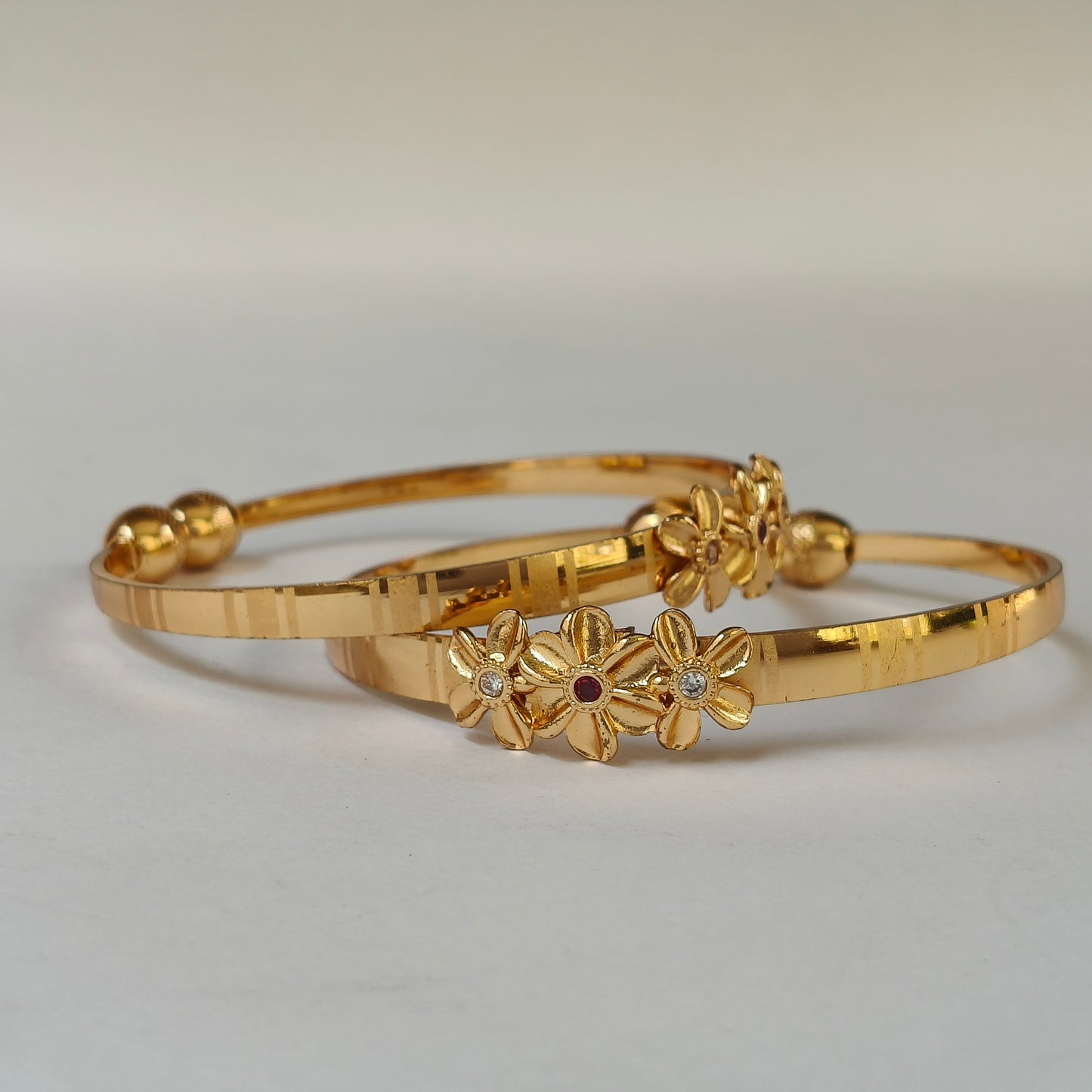 Gold Toned Triple Floral Openable Kadas
