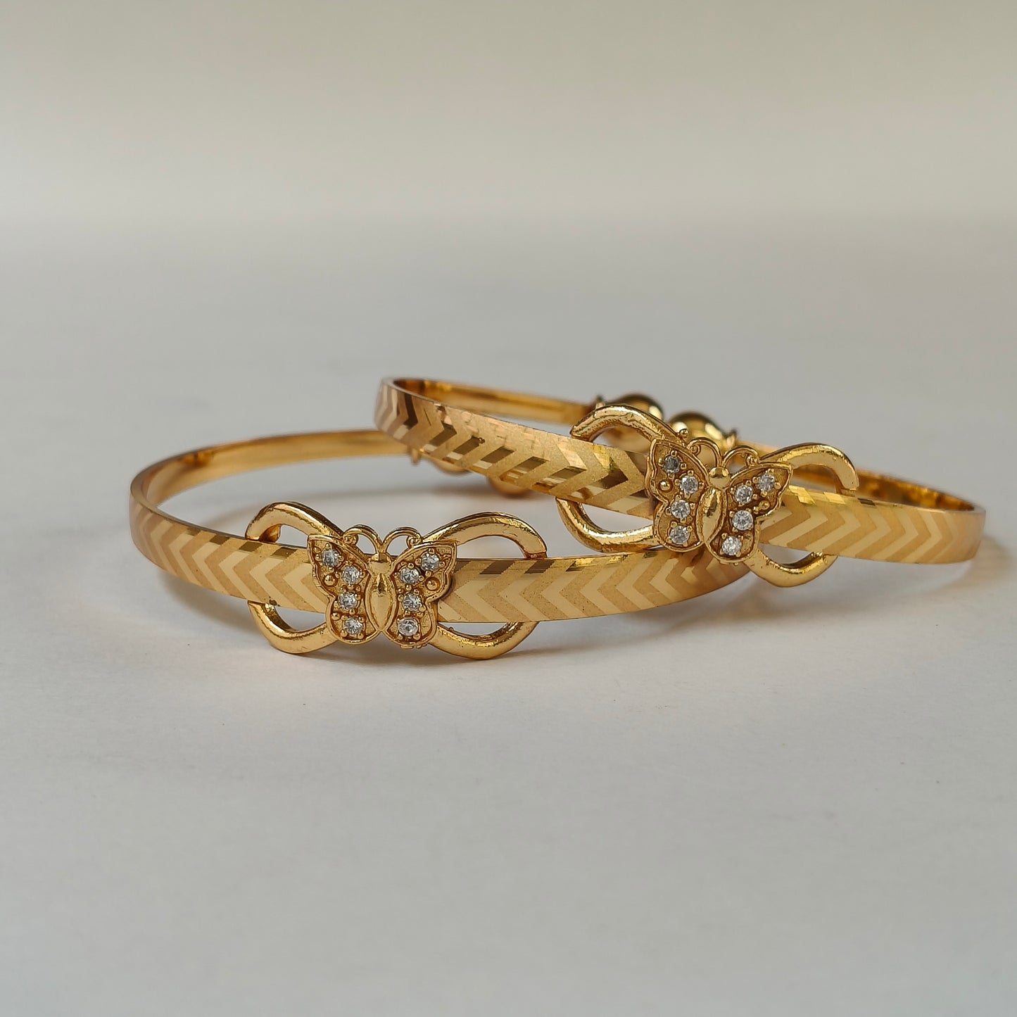 Butterfly Filigree Gold Chevron Kada
