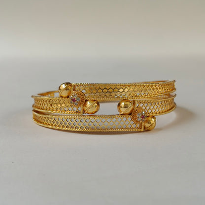Gilded Mesh Intricate Gold Kada