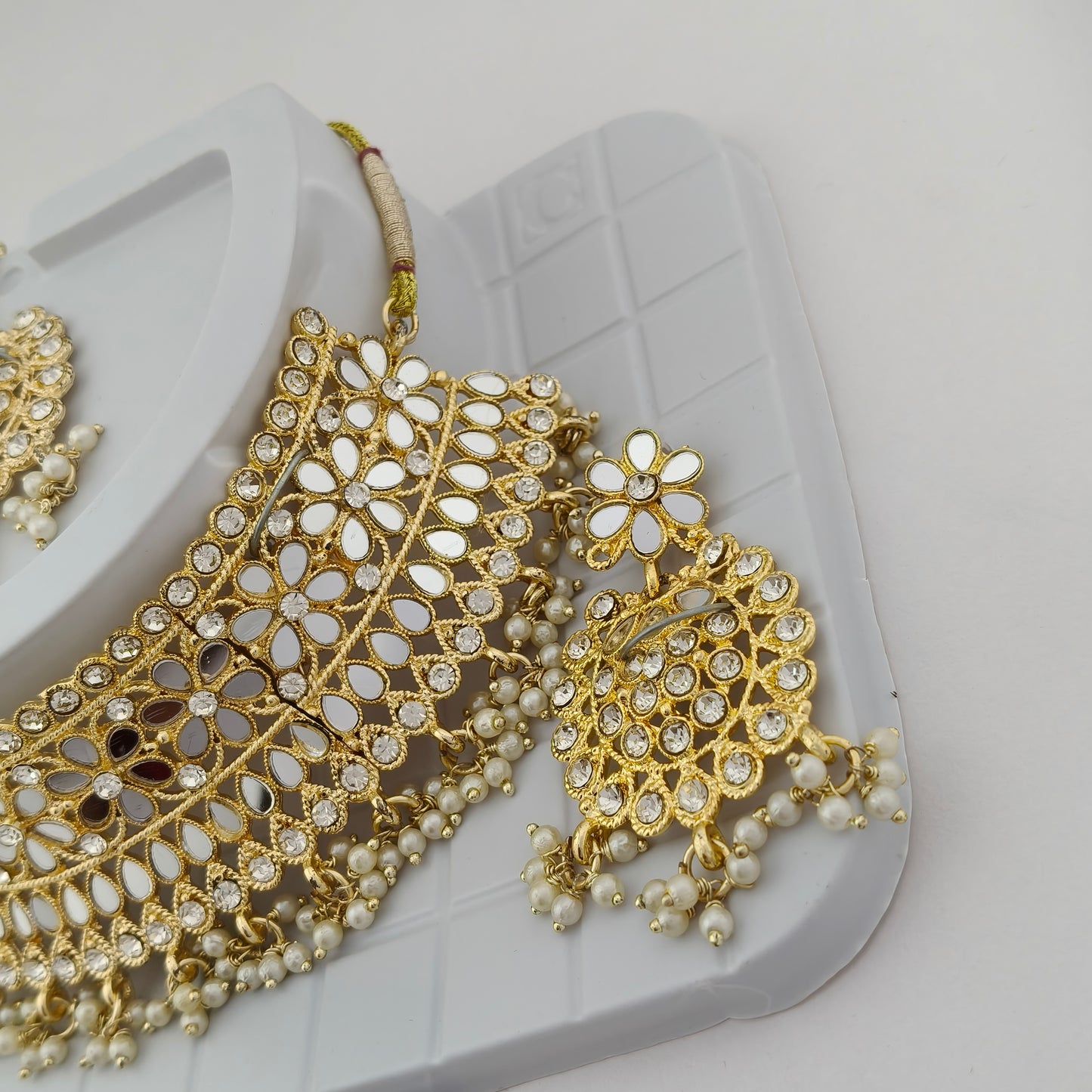 Elegant Choker Necklace Festive Set - White, Pearl, Gold Color