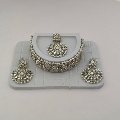 Elegant Choker Necklace Festive Set - White, Pearl, Silver Color