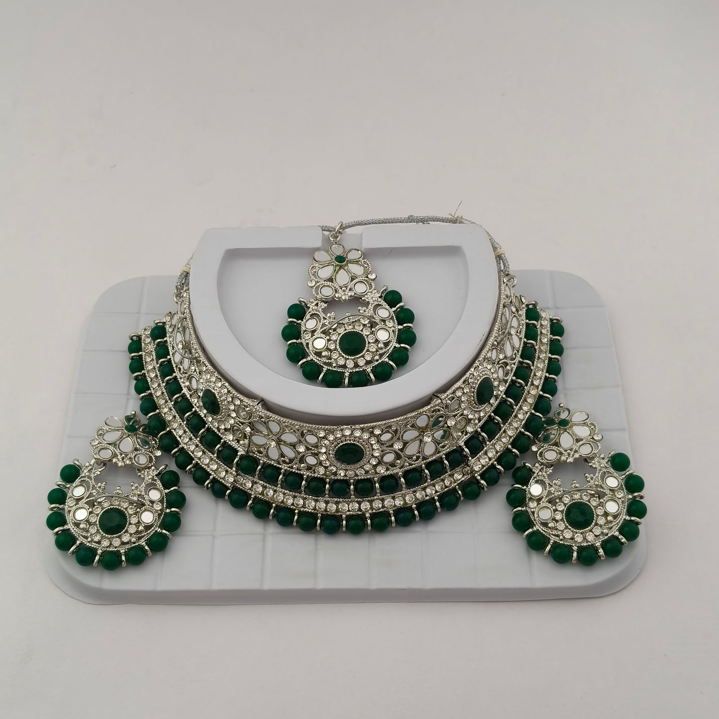 Elegant Choker Necklace Festive Set - Green color, Silver Plated