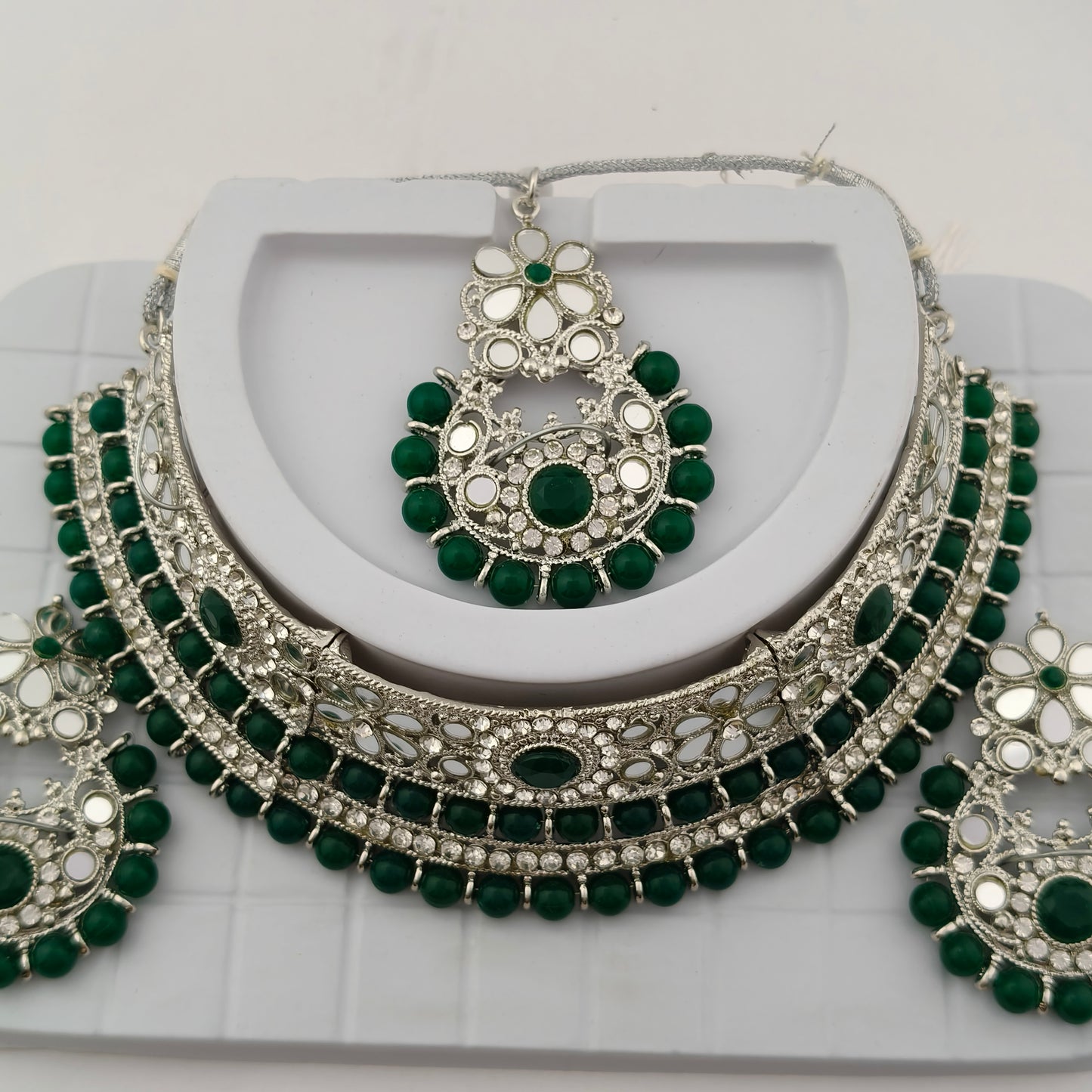 Elegant Choker Necklace Festive Set - Green color, Silver Plated