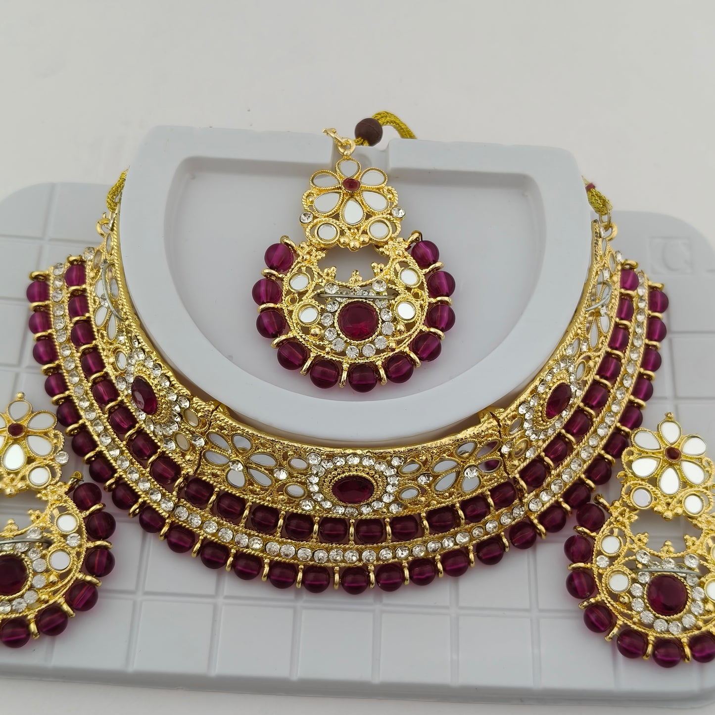 Elegant Choker Necklace Festive Set - Wine color, Gold Plated