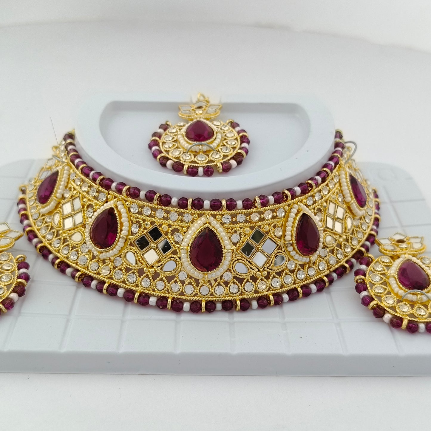 Elegant Choker Necklace Festive Set - Wine color, Gold Plated