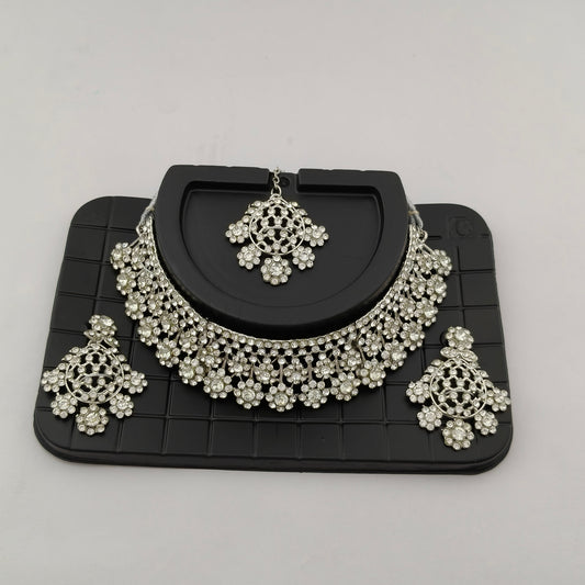 Elegant Choker Necklace Festive Set - White, Silver Color