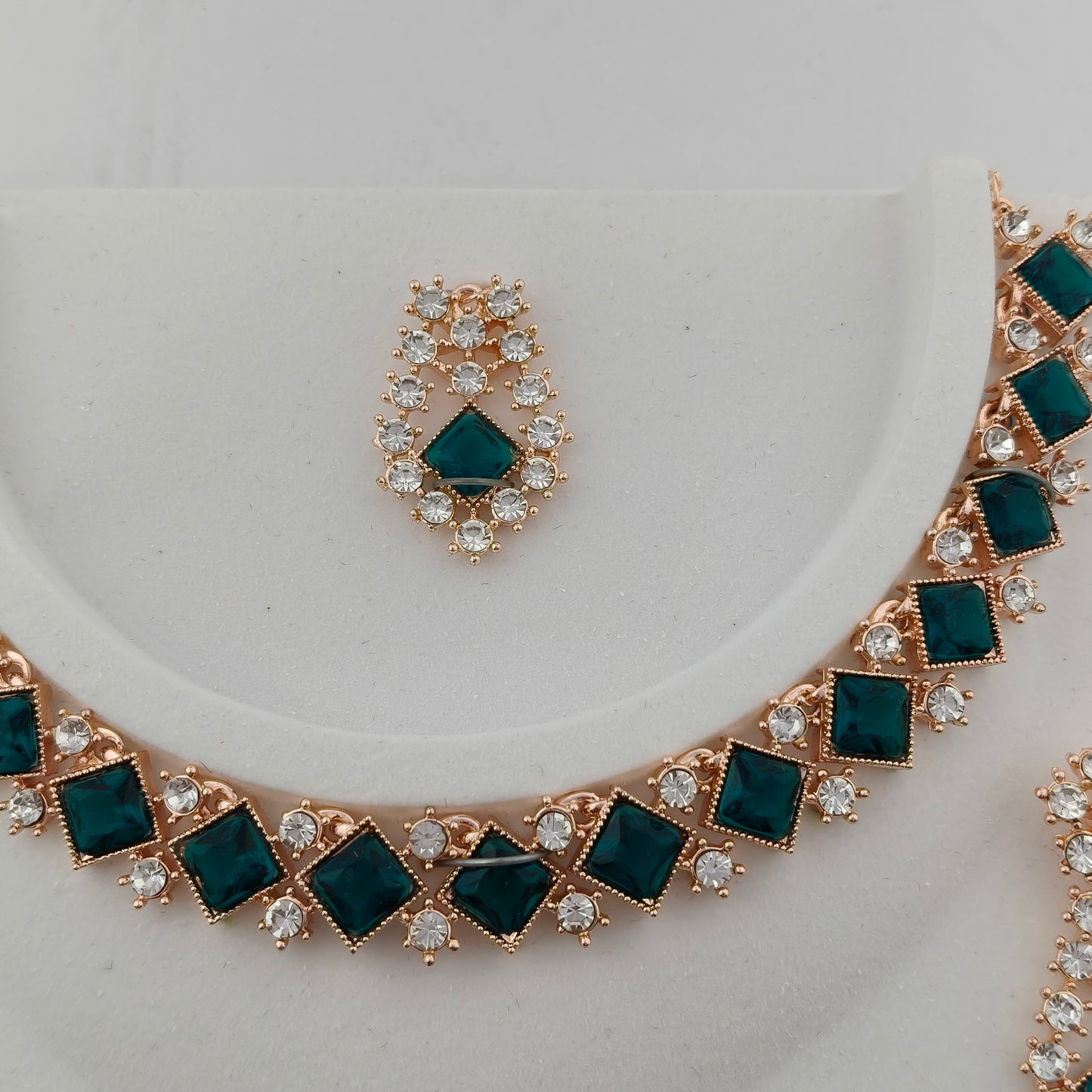 Elegant Short Necklace Set with Earrings & Maang Tika - Green, Rose Gold color