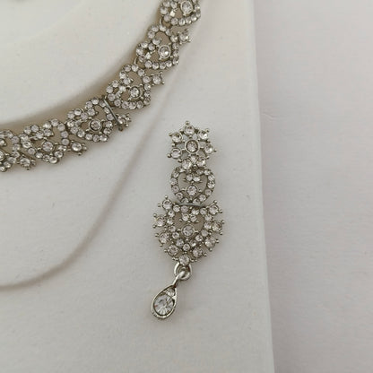 Elegant Short Necklace Set with Earrings & Maang Tika - White, Silver color