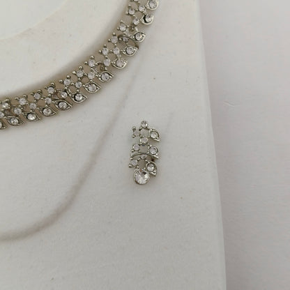 Elegant Short Necklace Set with Earrings & Maang Tika - White, Silver color