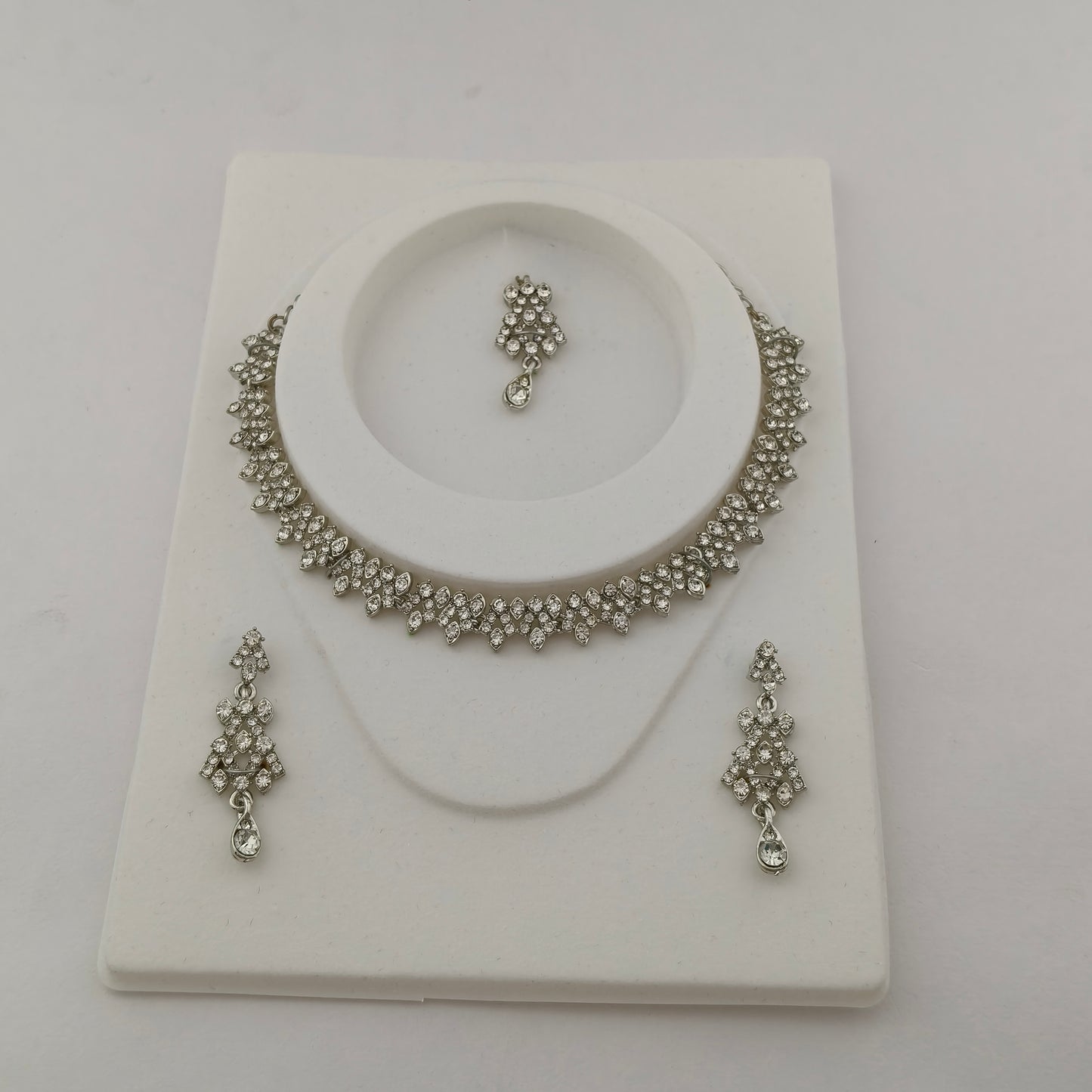 Elegant Short Necklace Set with Earrings & Maang Tika - White, Silver color