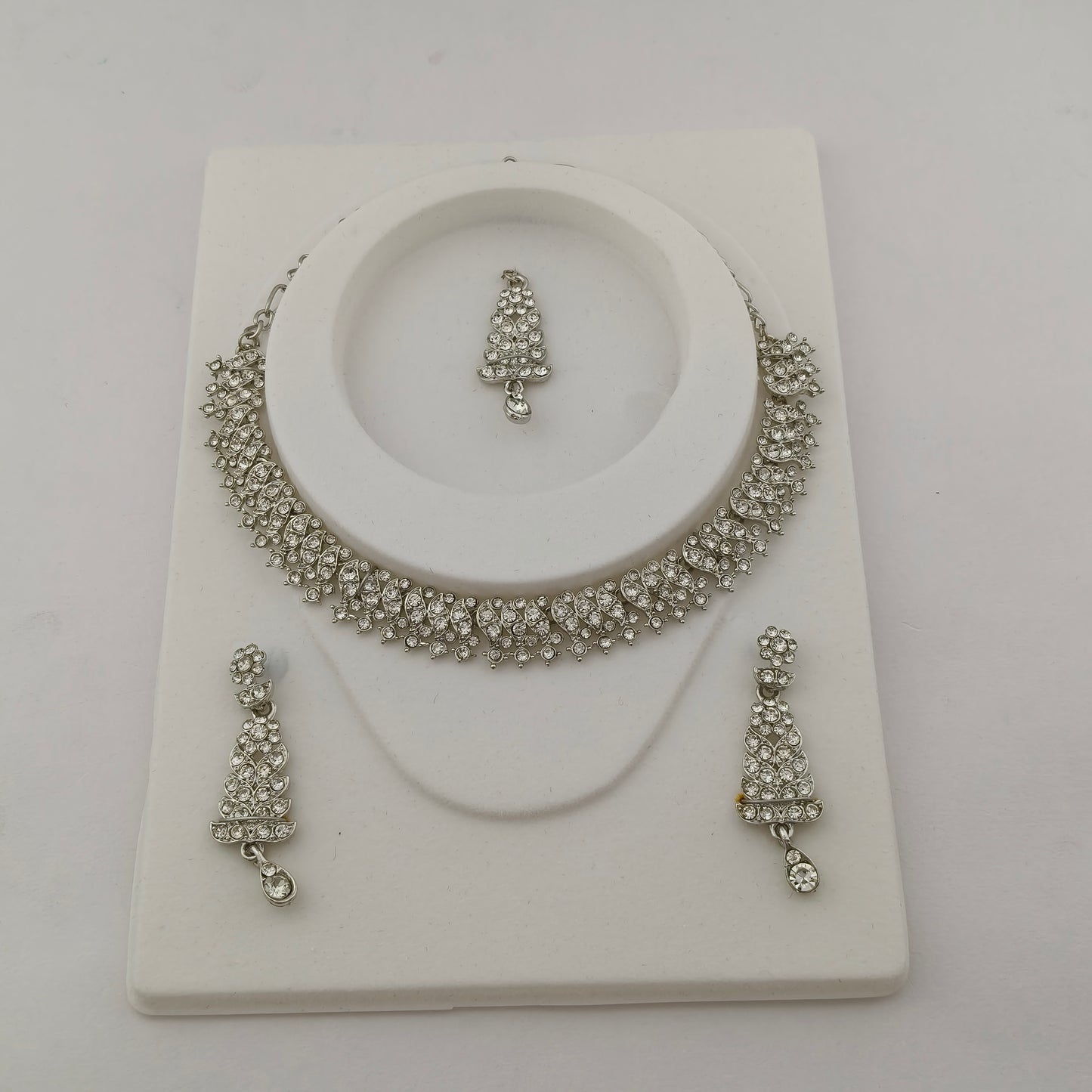 Elegant Short Necklace Set with Earrings & Maang Tika - White, Silver color