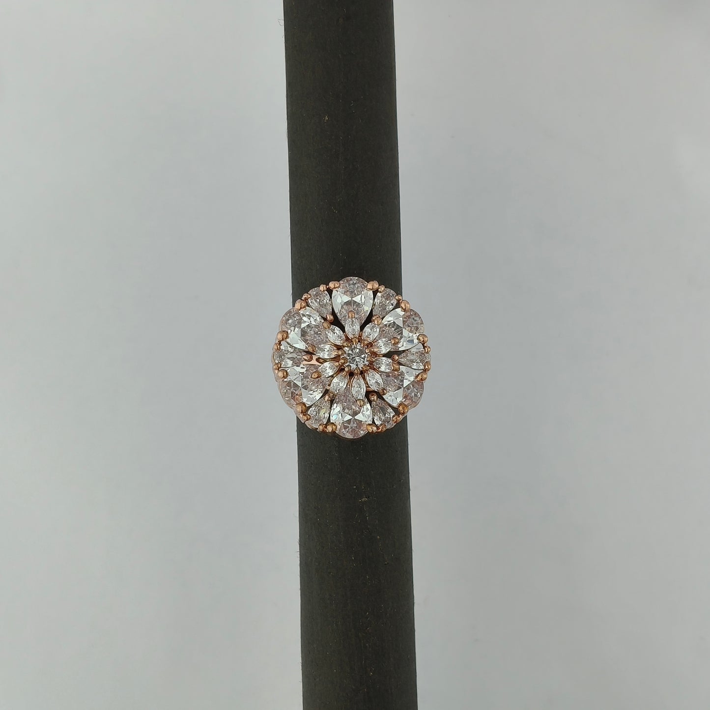 Rose Gold Radiant Snowflake Ring