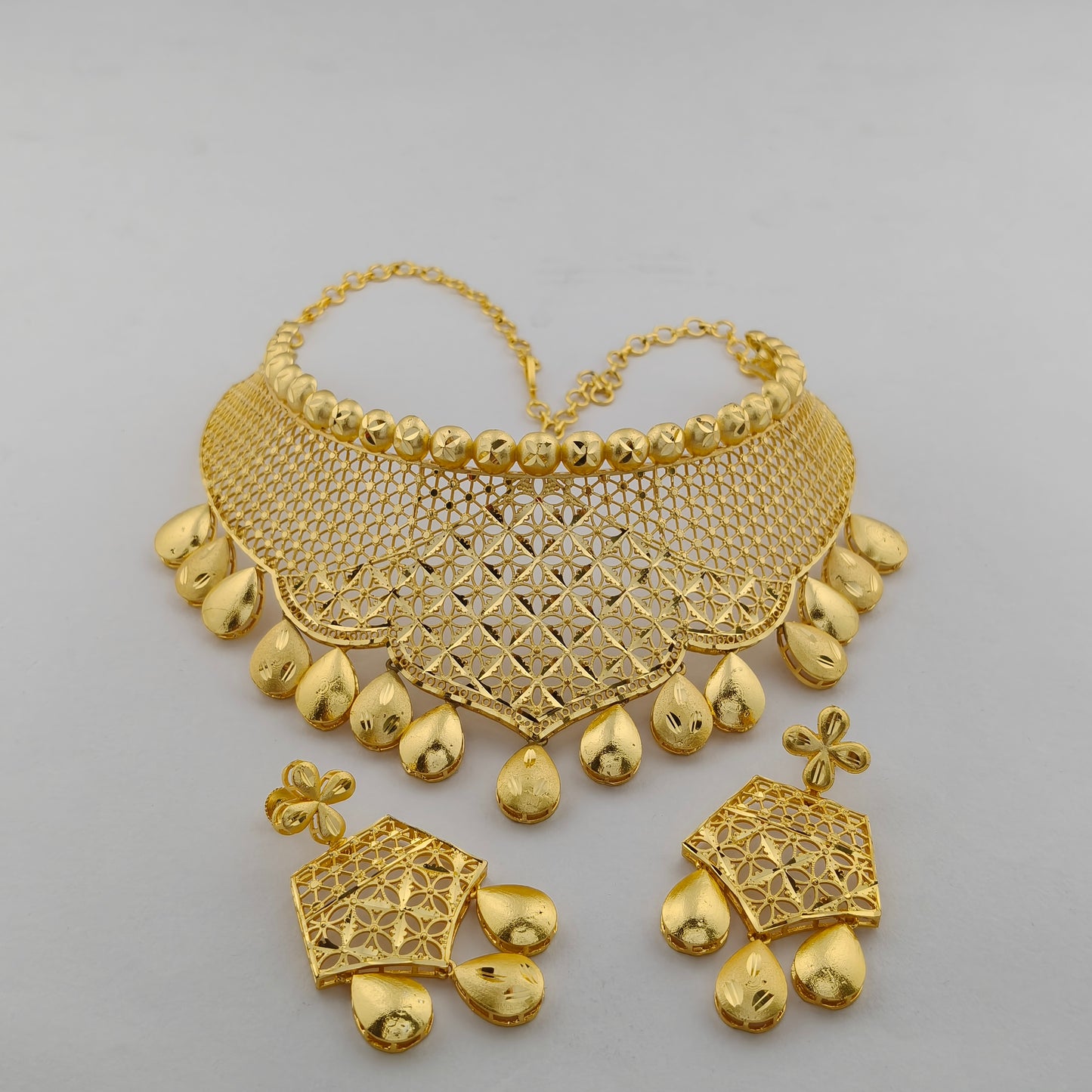 The Royal Mesh Choker