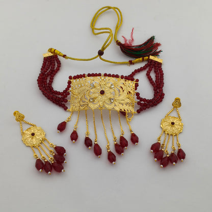 The Regal Leaf Mesh Choker  - Red Crystals