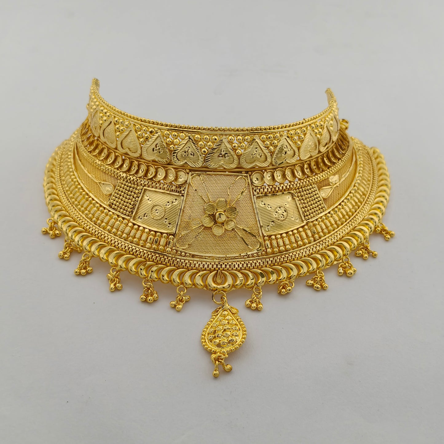 Royal Filigree Gold Choker Set