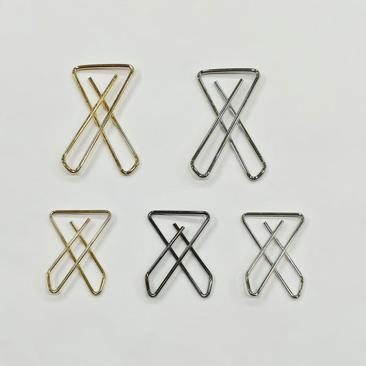 Saree Clip Pack of 5pcs. Gold & Silver color.