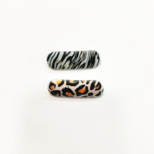 Saree Pin Pack of 6pcs. Wild Cats print.